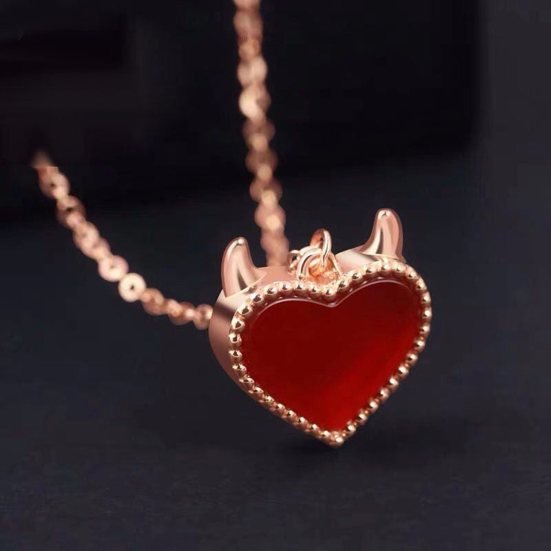 Wholesale Devil Heart Onyx Heart Alloy Necklaces